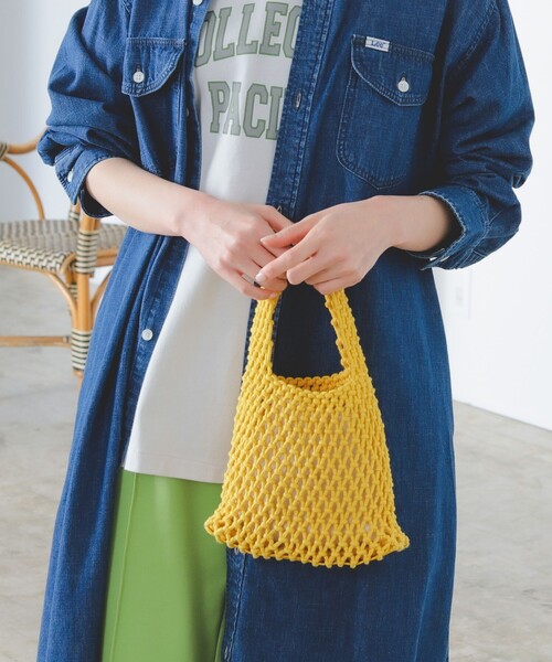 B:MING by BEAMS（ビーミングバイビームス）の「B:MING by BEAMS / マクラメ バッグ（トートバッグ・レディース・グリーン/ブルー/イエロー・ONE SIZE）」の3枚目の写真