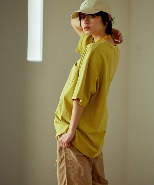 TOWNCRAFT（タウンクラフト）の「TOWN CRAFT/タウンクラフト 別注 ワンポイント クルーネック半袖ポケットTシャツ カットソー（Tシャツ/カットソー・メンズ・ホワイト/ブラック/グレー/イエロー/オリーブ・SMALL/MEDIUM/LARGE）」の7枚目の写真