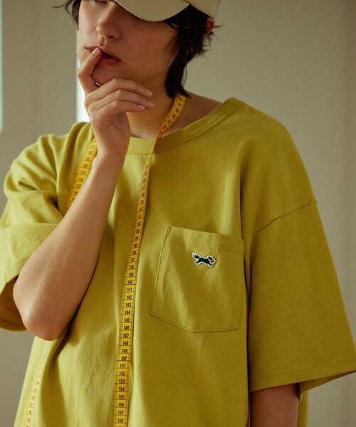 TOWNCRAFT（タウンクラフト）の「TOWN CRAFT/タウンクラフト 別注 ワンポイント クルーネック半袖ポケットTシャツ カットソー（Tシャツ/カットソー・メンズ・ホワイト/ブラック/グレー/イエロー/オリーブ・SMALL/MEDIUM/LARGE）」の8枚目の写真