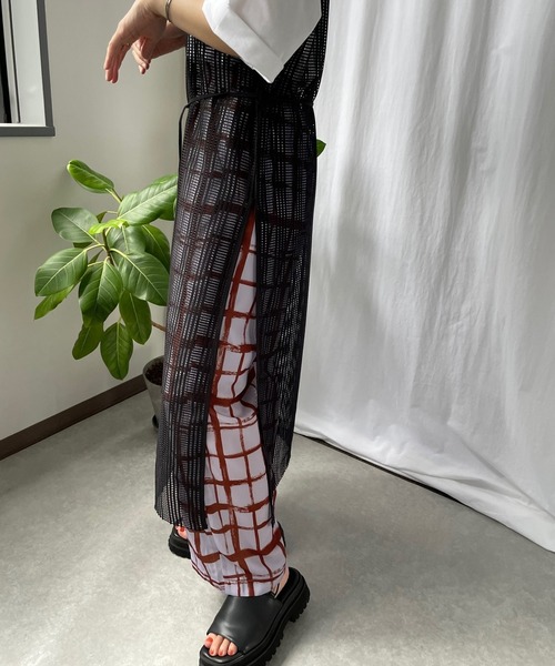 Miscere（ミスケーレ）の「☆ 2WAYアシメスリットストライプメッシュワンピース　252739（ワンピース・レディース・ブラック/オフホワイト・FREE）」の14枚目の写真