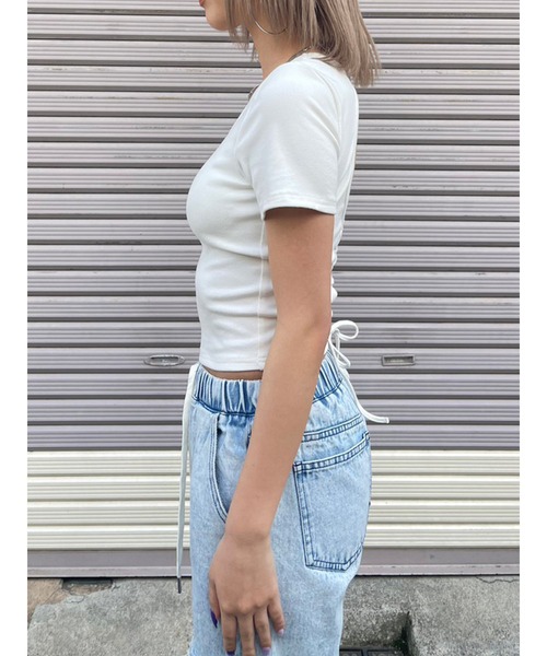 EGOIST（エゴイスト）の「パット付Backデザイントップス（Tシャツ/カットソー・レディース・ブルー/ブラック/ホワイト・FREE）」の19枚目の写真