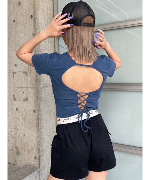 EGOIST（エゴイスト）の「パット付Backデザイントップス（Tシャツ/カットソー・レディース・ブルー/ブラック/ホワイト・FREE）」の14枚目の写真