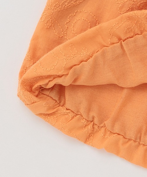 petit main（プティマイン）の「【リンク】レースオフショル短丈トップス(キッズ)（シャツ/ブラウス・キッズ・ブラック/オレンジ/アイボリー・80ｃｍ/90cm/100cm/110cm/120cm/130cm）」の5枚目の写真