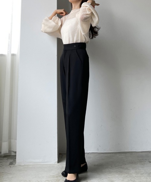 Louere(ルエレ)の「ウエスト調整可能サイドボタンスラックスパンツ(スラックス・レディース・ブラック/アイボリー/ベージュ・X-LARGE/MEDIUM/LARGE/SMALL)」の4枚目の写真