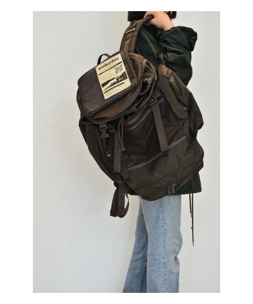 THEATRE PRODUCTS（シアタープロダクツ）の「【Colombiaコラボ】ベイトバレーバックパック（バックパック/リュック・レディース・キャメル/ベージュ/チャコール・FREE）」の8枚目の写真