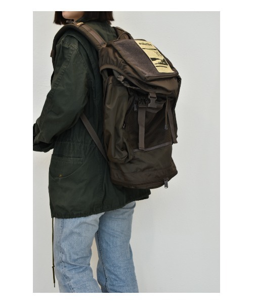 THEATRE PRODUCTS（シアタープロダクツ）の「【Colombiaコラボ】ベイトバレーバックパック（バックパック/リュック・レディース・キャメル/ベージュ/チャコール・FREE）」の6枚目の写真