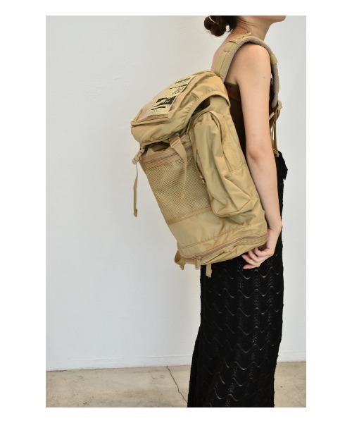 THEATRE PRODUCTS（シアタープロダクツ）の「【Colombiaコラボ】ベイトバレーバックパック（バックパック/リュック・レディース・キャメル/ベージュ/チャコール・FREE）」の15枚目の写真