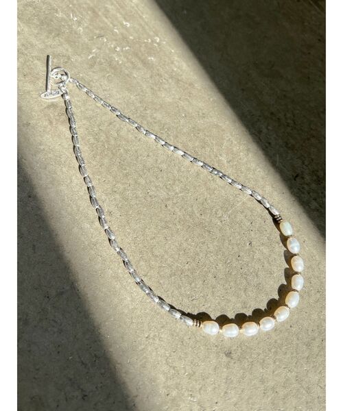 Ungrid（アングリッド）の「淡水パールネックレス（ネックレス・レディース・シルバー/ゴールド・FREE）」の2枚目の写真