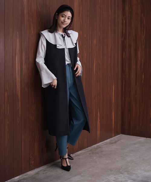 Pierrot(ピエロ)の「メルトンロングジレ(ベスト・レディース・ネイビー/ブラック/キャメル・L/M)」の10枚目の写真