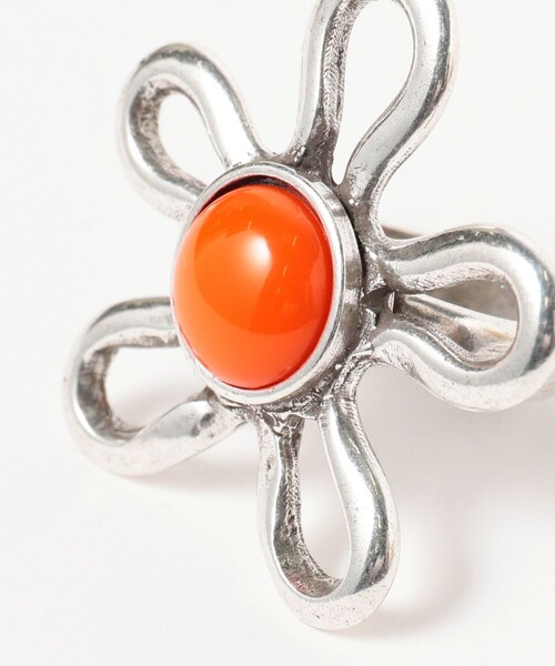 Ray BEAMS（レイビームス）の「Otro Accesorio / ポップ フラワー リング（リング・レディース・ブラック/ホワイト/グリーン/ターコイズブルー/コーラルピンク/オレンジ・ONE SIZE）」の15枚目の写真