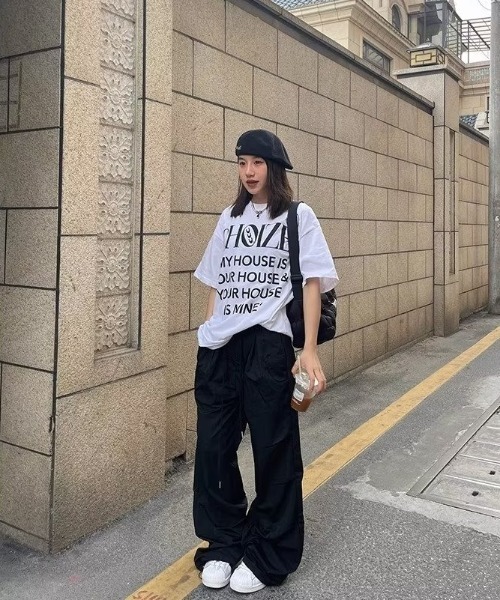 MGV(エムジーヴィー)の「ストリートルーズパラシュートパンツ(その他パンツ・レディース・ブラック/グレー・LARGE/X-LARGE/MEDIUM)」の6枚目の写真