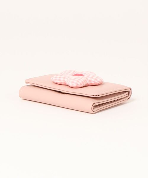 SPINNS（スピンズ）の「【三つ折り型】フラワーミニウォレット（財布・レディース・ピンク/ブラック・ONESIZE）」の4枚目の写真