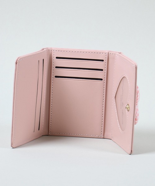 SPINNS（スピンズ）の「【三つ折り型】フラワーミニウォレット（財布・レディース・ピンク/ブラック・ONESIZE）」の8枚目の写真