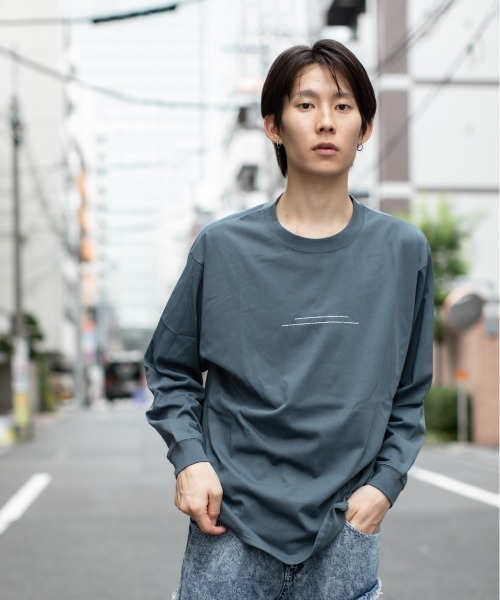 En serio TOKYO(エンソリオトーキョー)の「シルケットライク MOONモチーフプリント ロンT(Tシャツ/カットソー・メンズ・ブラック/ブルーグリーン/ホワイト・M/LL/L)」の19枚目の写真