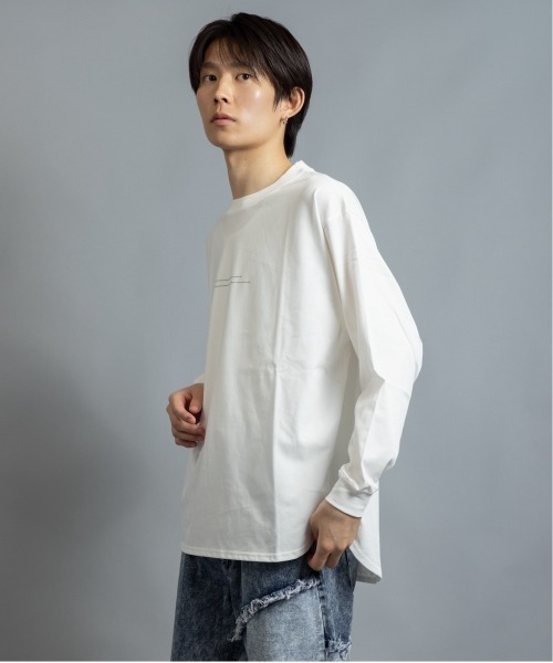 En serio TOKYO(エンソリオトーキョー)の「シルケットライク MOONモチーフプリント ロンT(Tシャツ/カットソー・メンズ・ブラック/ブルーグリーン/ホワイト・M/LL/L)」の5枚目の写真