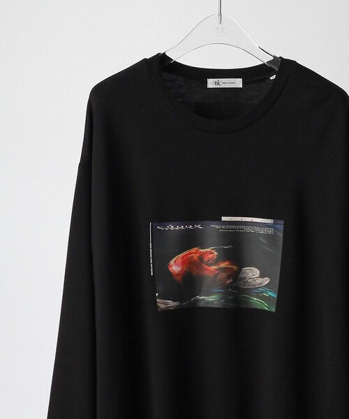 tk.TAKEO KIKUCHI（ティーケータケオキクチ）の「◆ディストーションTシャツ（Tシャツ/カットソー・メンズ・ブラック/オフホワイト/ダークグレー・02/03）」の2枚目の写真