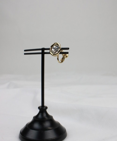 sea,ds mara（シーズマーラ）の「【Sea’ds mara】One drop earring (Single)（イヤリング・レディース・ゴールド/シルバー・FREE）」の4枚目の写真