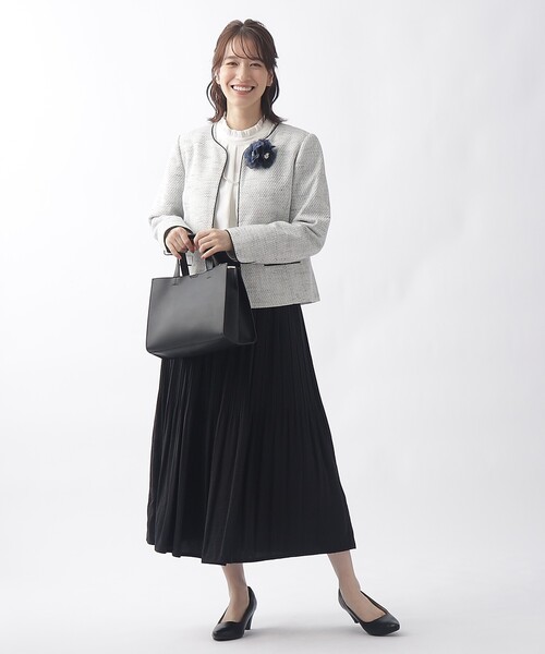 SHOO・LA・RUE（シューラルー）の「◆【デイリー/セレモニーにも】ヴィンテージサテン プリーツスカート【CIRCRIC】（スカート・レディース・ベージュ系その他7/ブラック系3/ブルー系3/ブラック系5・00）」の6枚目の写真