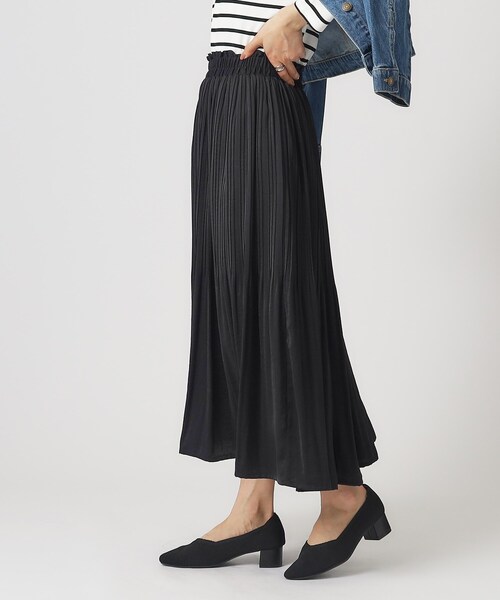 SHOO・LA・RUE（シューラルー）の「◆【デイリー/セレモニーにも】ヴィンテージサテン プリーツスカート【CIRCRIC】（スカート・レディース・ベージュ系その他7/ブラック系3/ブルー系3/ブラック系5・00）」の9枚目の写真