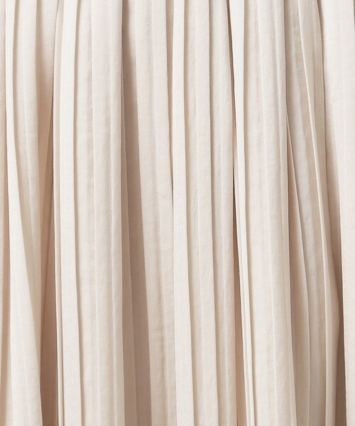 SHOO・LA・RUE（シューラルー）の「◆【デイリー/セレモニーにも】ヴィンテージサテン プリーツスカート【CIRCRIC】（スカート・レディース・ベージュ系その他7/ブラック系3/ブルー系3/ブラック系5・00）」の14枚目の写真