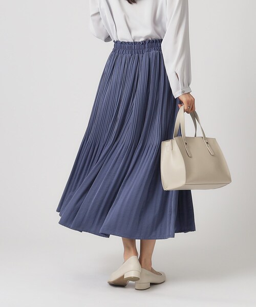 SHOO・LA・RUE（シューラルー）の「◆【デイリー/セレモニーにも】ヴィンテージサテン プリーツスカート【CIRCRIC】（スカート・レディース・ベージュ系その他7/ブラック系3/ブルー系3/ブラック系5・00）」の17枚目の写真