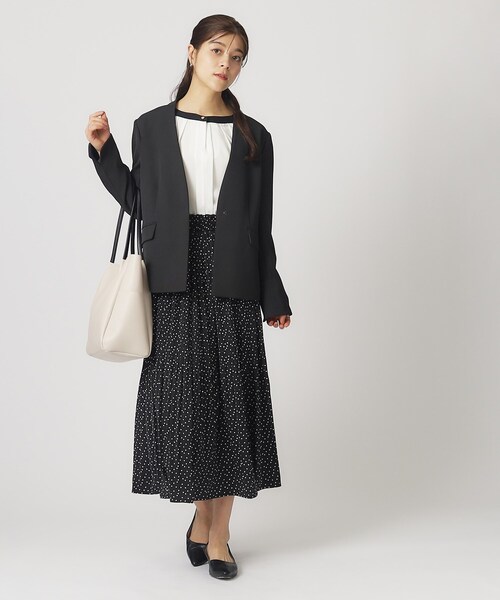 SHOO・LA・RUE（シューラルー）の「◆【デイリー/セレモニーにも】ヴィンテージサテン プリーツスカート【CIRCRIC】（スカート・レディース・ベージュ系その他7/ブラック系3/ブルー系3/ブラック系5・00）」の19枚目の写真