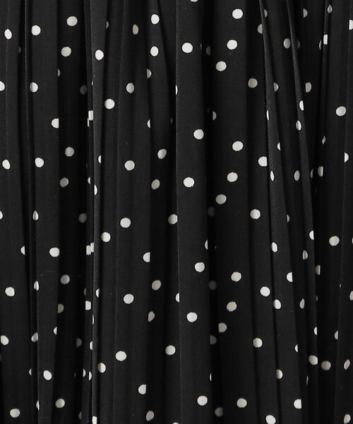 SHOO・LA・RUE（シューラルー）の「◆【デイリー/セレモニーにも】ヴィンテージサテン プリーツスカート【CIRCRIC】（スカート・レディース・ベージュ系その他7/ブラック系3/ブルー系3/ブラック系5・00）」の22枚目の写真