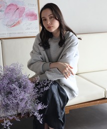 裏起毛袖刺繍スウェット