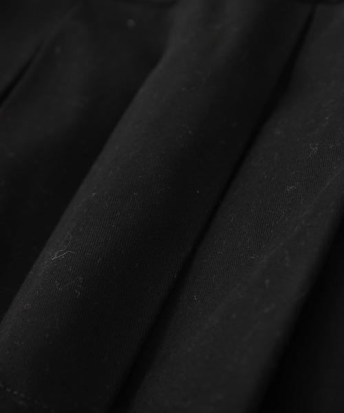 URBAN CHERRY(アーバンチェリー)の「【展開サイズUP】プリーツキュロットスカート(スカート・キッズ・ブラック/ベージュ・110cm/120cm/130cm/140cm)」の8枚目の写真