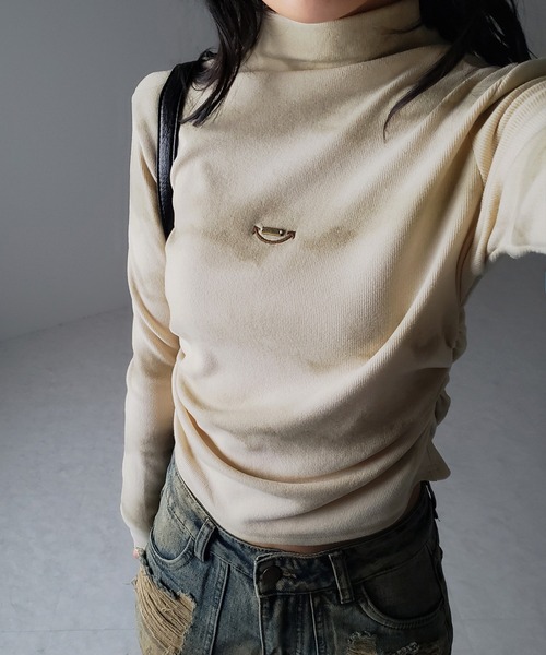me+em select(ミームセレクト)の「※【 裏微起毛 】サイドシャーリングヴィンテージタイダイハイネックトップス(Tシャツ/カットソー・レディース・グレー/アイボリー/ブラウン・FREE)」の17枚目の写真