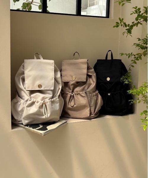 my twilight（マイトワイライト）の「mytwilight 9ポケット ドロストリュック（バックパック/リュック・レディース・ブラック/ベージュ/アイボリー・FREE）」の17枚目の写真