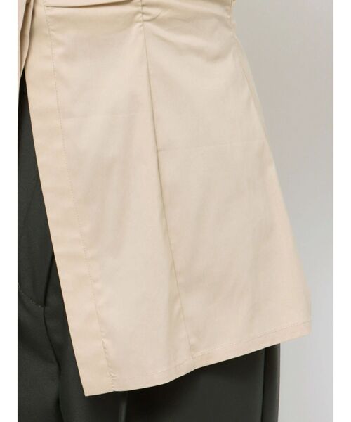 LAGUNAMOON（ラグナムーン）の「ウエストギャザースリムシャツ（シャツ/ブラウス・レディース・ベージュ/ホワイト/ブラック・FREE）」の14枚目の写真