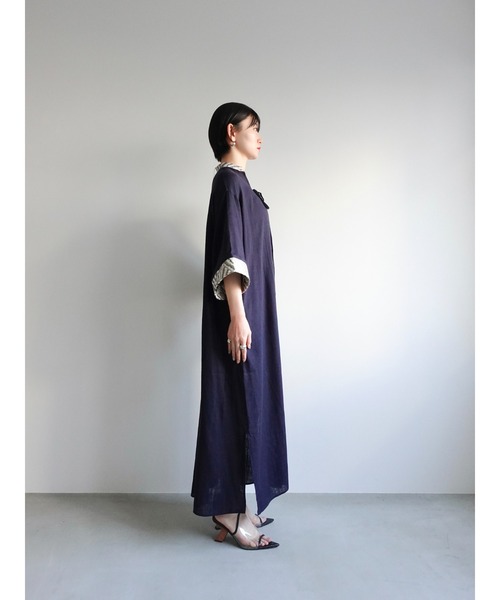sahara(サハラ)の「Slit Neck Kaftan Dress/スリットネックカフタンドレス(ワンピース・レディース・ネイビー/ベージュ/レッド・FREE)」の13枚目の写真