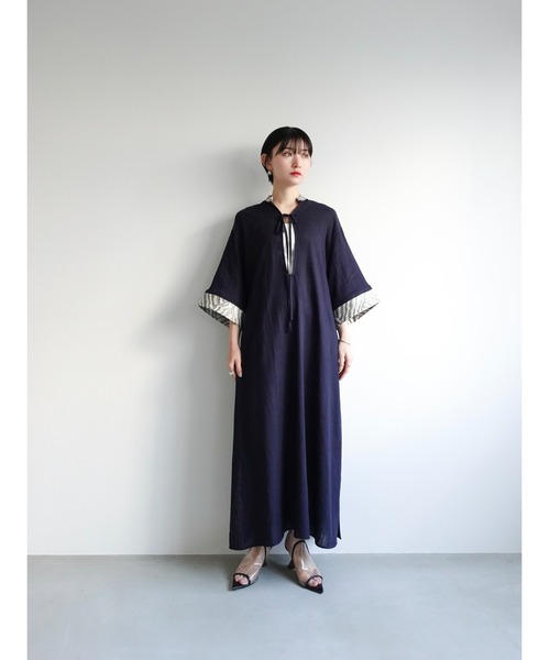 sahara(サハラ)の「Slit Neck Kaftan Dress/スリットネックカフタンドレス(ワンピース・レディース・ネイビー/ベージュ/レッド・FREE)」の14枚目の写真