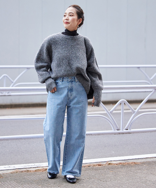 B.C STOCK（ベーセーストック）の「《追加2》シアータートルプルオーバー（Tシャツ/カットソー・レディース・ホワイト/チャコールグレー/ブラック・FREE）」の4枚目の写真