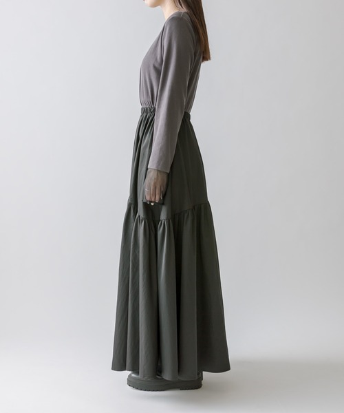 mline（エムライン）の「[mline]袖チュールドッキングワンピース（ワンピース・レディース・ブラック/ベージュ/チャコールグレー・1/2）」の10枚目の写真