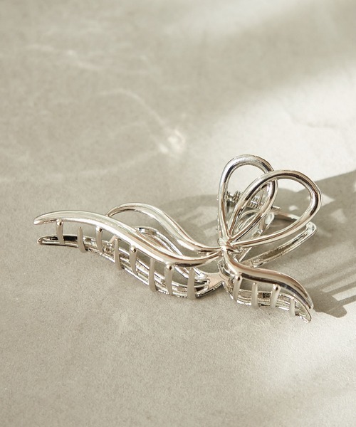 VIS（ビス）の「メタルリボンバンス（バレッタ/ヘアクリップ・レディース・ゴールド/シルバー・FREE）」の2枚目の写真