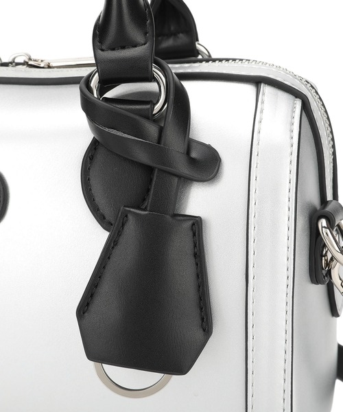 jouetie（ジュエティ）の「【jouetie/ジュエティ】キーハウス付き スムースミディアムボストンバッグ（ボストンバッグ・レディース・ダークグリーン/シルバー/オフホワイト/ブラック・FREE）」の19枚目の写真