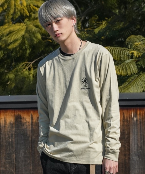 BANKS(バンクス)の「DESIGN TEE/BANKS(バンクス)長袖バックプリントロンT(Tシャツ/カットソー・メンズ・ブラック/オフホワイト/ナチュラル・MEDIUM/LARGE/X-LARGE)」の3枚目の写真