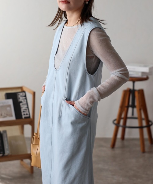 ap retro（アプレトロ）の「ディープUネックジャンパースカート / 配色ステッチ（ジャンパースカート・レディース・ライトブルー/ベージュ/ネイビー/アイボリー・FREE）」の3枚目の写真