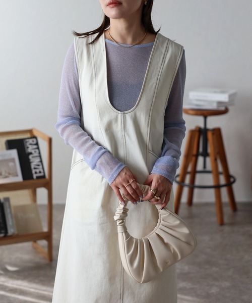 ap retro（アプレトロ）の「ディープUネックジャンパースカート / 配色ステッチ（ジャンパースカート・レディース・ライトブルー/ベージュ/ネイビー/アイボリー・FREE）」の9枚目の写真
