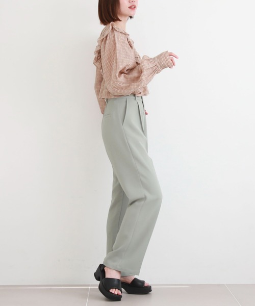 archives(アルシーヴ)の「シアーチェックシャーリングコンパクトブラウス(シャツ/ブラウス・レディース・オフホワイト/ベージュ/グレー・MEDIUM)」の19枚目の写真