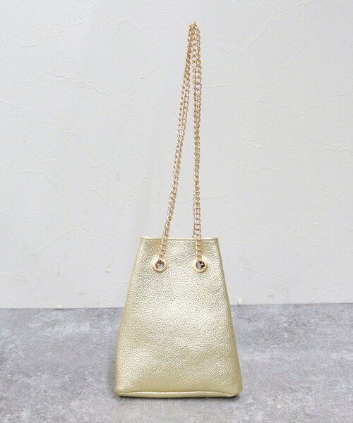 VICE VERSA（バイスバース）の「【VICE VERSA/バイス ベルサ】チェーンレザー巾着バッグ（ショルダーバッグ・レディース・ブラック/シルバー/ゴールド・FREE）」の14枚目の写真