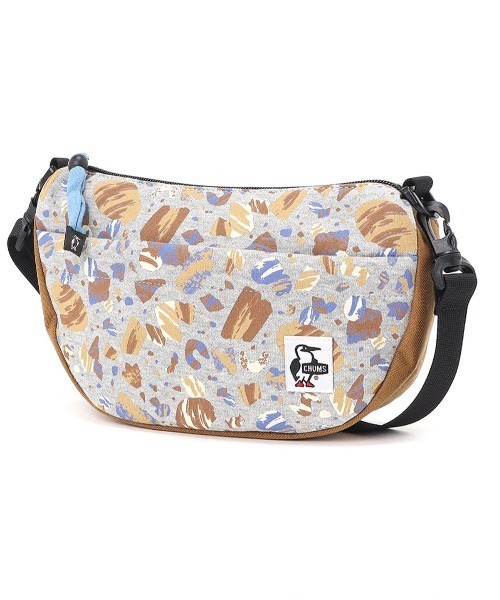 CHUMS（チャムス）の「【CHUMS/チャムス】 Mini Banana Shoulder Sweat Nylon（ショルダーバッグ・メンズ・その他2/その他1/その他3/その他5/その他6/その他4/その他7/その他8/その他9/その他10/その他11/その他12/その他13/その他17/その他16/その他15/その他14・FREE）」の15枚目の写真