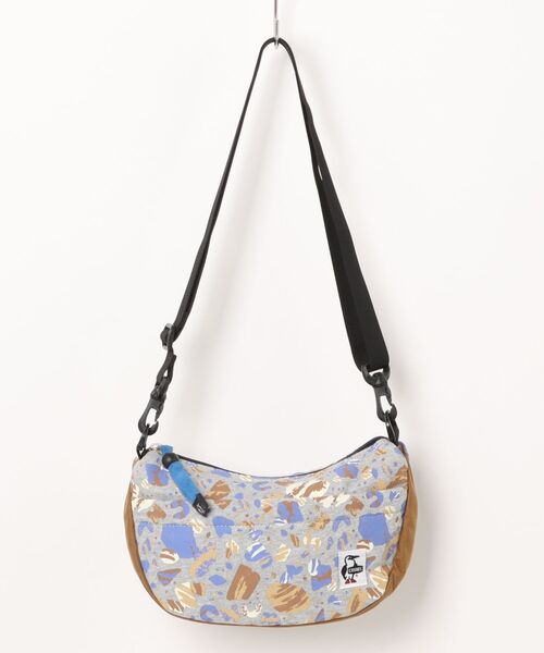 CHUMS（チャムス）の「【CHUMS/チャムス】 Mini Banana Shoulder Sweat Nylon（ショルダーバッグ・メンズ・その他2/その他1/その他3/その他5/その他6/その他4/その他7/その他8/その他9/その他10/その他11/その他12/その他13/その他17/その他16/その他15/その他14・FREE）」の20枚目の写真