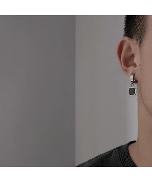 SILVER BULLET（シルバーバレット）の「『SBLTR』ユニセックス チャーム付きフープピアス（片耳）（ピアス（片耳用）・レディース・ブラック・FREE）」の4枚目の写真