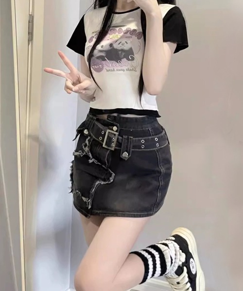 shopnikoniko（ショップニコニコ）の「スターパッチ ワイドベルト デニムミニスカート（スカート・レディース・ブラック・フリー）」の6枚目の写真