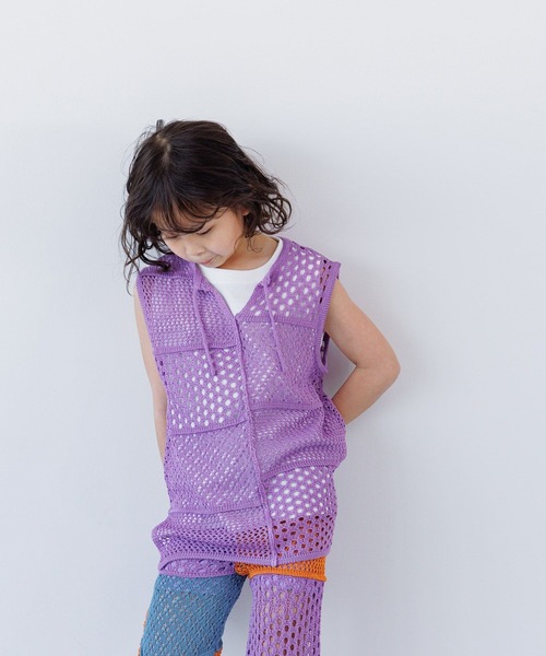 LOWRYS FARM(ローリーズファーム)の「スカシパッチワークベスト 114858(ベスト・キッズ・ブラック系その他/ブラック/パープル・110cm/130cm/150cm)」の4枚目の写真