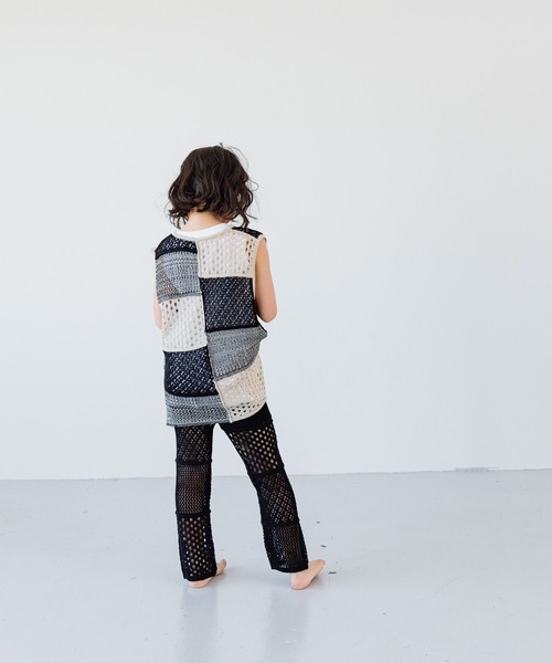 LOWRYS FARM(ローリーズファーム)の「スカシパッチワークベスト 114858(ベスト・キッズ・ブラック系その他/ブラック/パープル・110cm/130cm/150cm)」の13枚目の写真