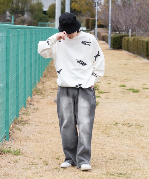 kutir(クティール)の「ドローコード付きランダムロゴロンT(Tシャツ/カットソー・メンズ・オフホワイト/ブラック・MEDIUM/LARGE)」の14枚目の写真